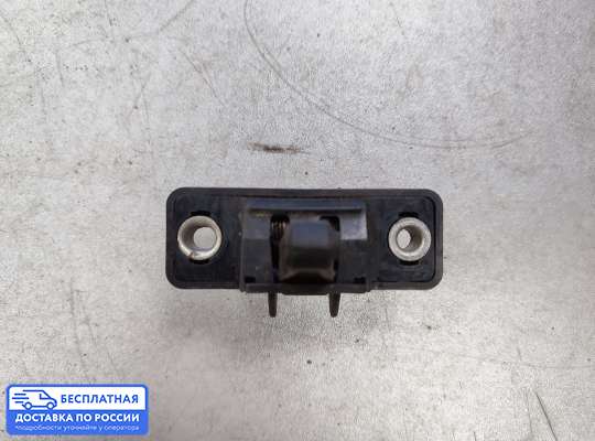 Замок багажника на Renault Duster