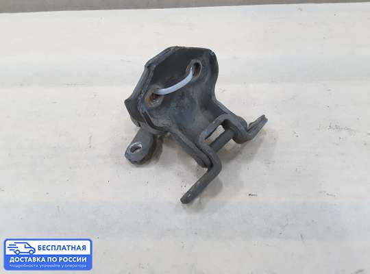Петля двери на Mazda 323 (BA) 323C/ 323F/ 323S/ 323P