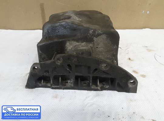 Поддон (картер двигателя) на Renault Kangoo I (KC_)