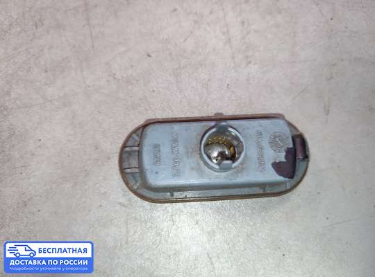 Повторитель поворота в крыло на Volkswagen Golf IV (1J)