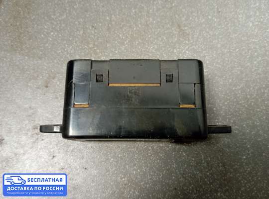 Часы на Kia Rio I (DC)
