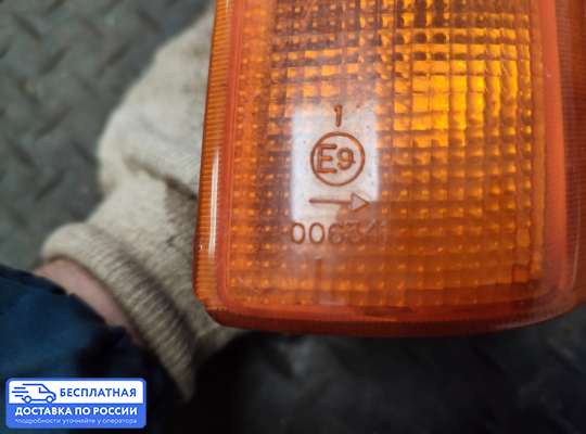 Поворотник передний на Opel Corsa B