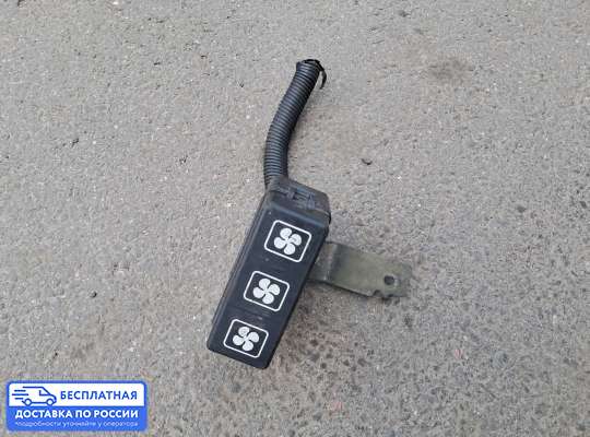 Блок предохранителей на Isuzu Rodeo II (UTS-145)