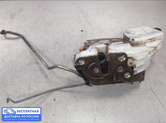 Замок боковой двери на Mitsubishi Lancer VI