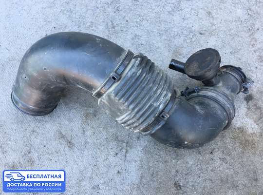 Гофра (патрубок) воздушного фильтра на Hyundai Tucson I (JM)