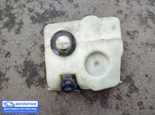 Бачок омывателя на Kia Sportage I (JA, K00)