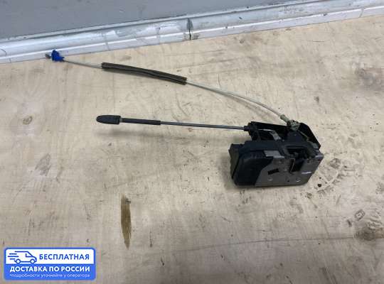 Замок боковой двери на Opel Zafira A