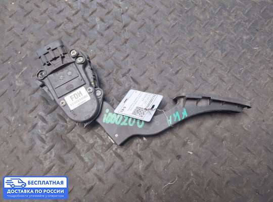 Педальный узел (педаль) на Hyundai i30 I (FD)