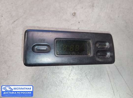 Часы на Opel Monterey A
