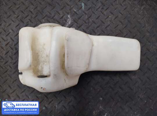 Бачок омывателя на Opel Kadett E