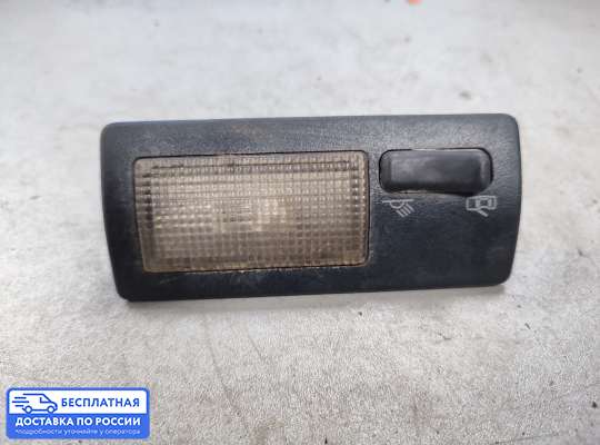 Фонарь салона (плафон) на Volkswagen Passat B3 (35i)