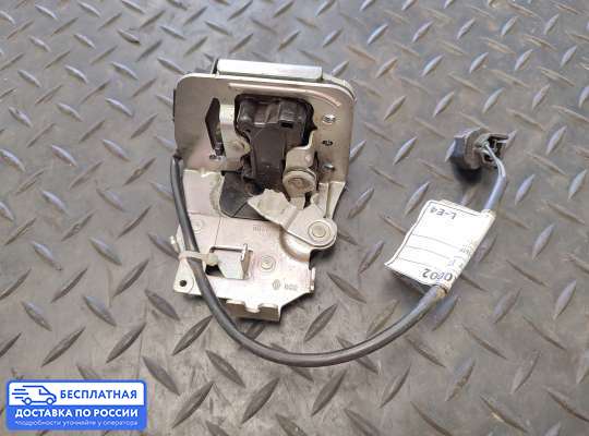 Замок багажника на Renault Master III