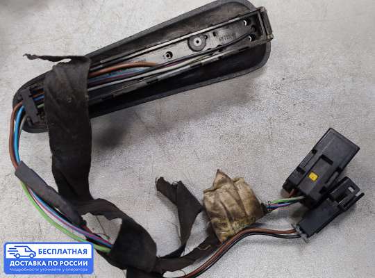 Кнопки стеклоподьемника на Opel Omega B