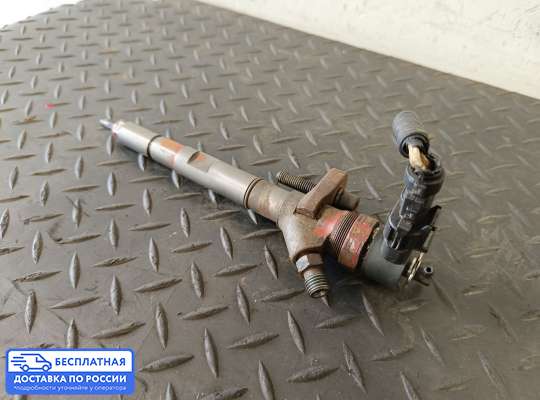 Форсунка топливная на Hyundai Starex (H1)