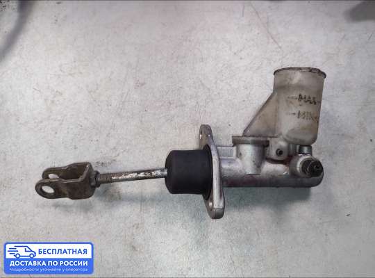 Цилиндр сцепления главный на Mitsubishi Carisma