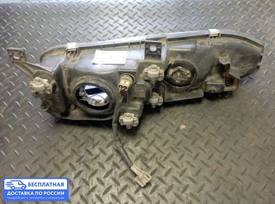 Фара передняя на Mitsubishi Galant VII (E5)