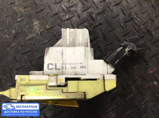Замок боковой двери на Ford Focus I