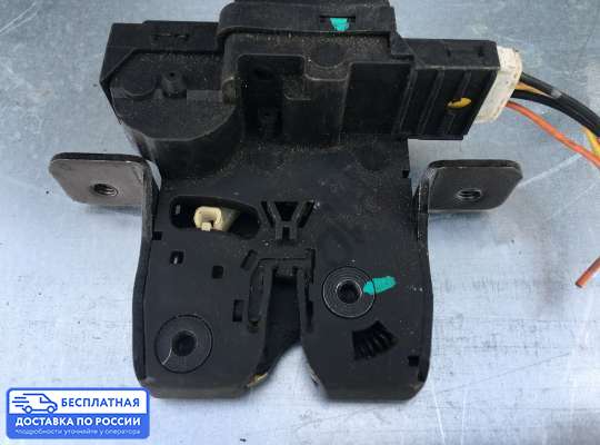 Замок багажника на Nissan Tiida I (C11)