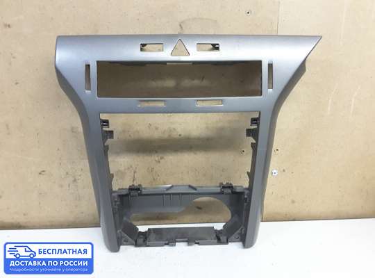 Рамка магнитолы на Opel Astra H / Classic