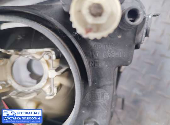 Фара передняя на Volkswagen Passat B5 (3B)