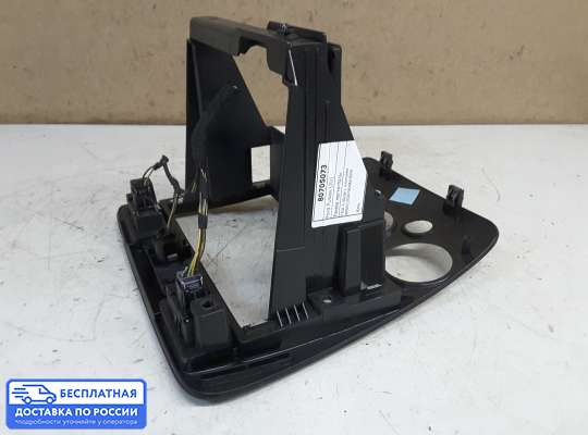 Рамка магнитолы на Ford Fusion (JU)