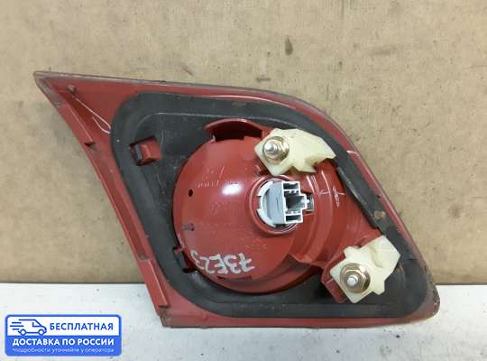 Фонарь крышки багажника на Mazda 3 I (BK)
