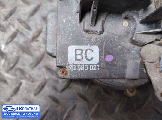 Замок боковой двери на Opel Vectra B