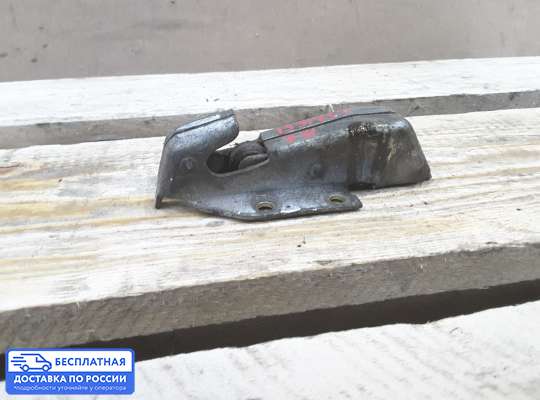 Замок багажника на Volkswagen Transporter T4