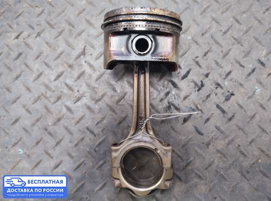 Поршневая группа (поршень, шатун) на Ford Mondeo II