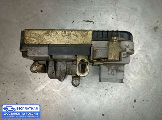 Замок боковой двери на Peugeot 206