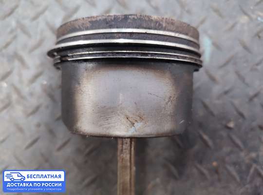 Поршневая группа (поршень, шатун) на Mercedes-Benz C (W202)