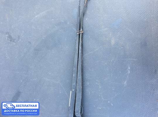 Поводок дворника на Hyundai Tucson I (JM)