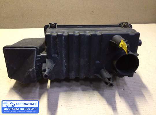 Корпус воздушного фильтра на Ford Focus I