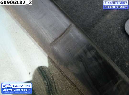 Стекло (форточка) боковой двери на Volkswagen Jetta V (1K)