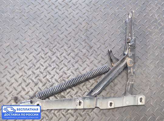 Петля крышки багажника на Mercedes-Benz S (W220)