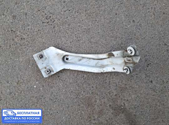 Кронштейн прочее на Volkswagen Touran I (1T)