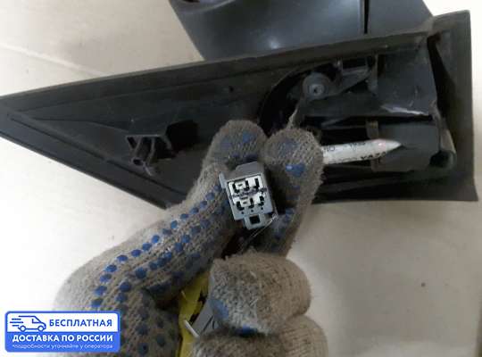 Зеркало боковое на Ford Focus II