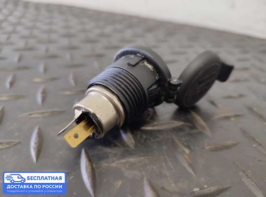 Пепельница на Nissan Pathfinder III (R51)