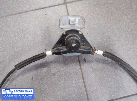 Стеклоподъемник механический на Volkswagen Passat B3 (35i)
