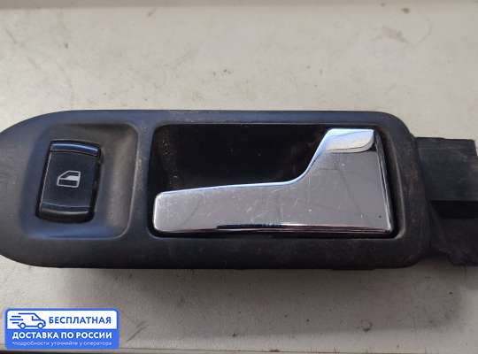 Ручка двери внутренняя на Volkswagen Golf IV (1J)