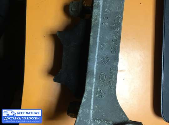 Подушка КПП на Renault Megane II