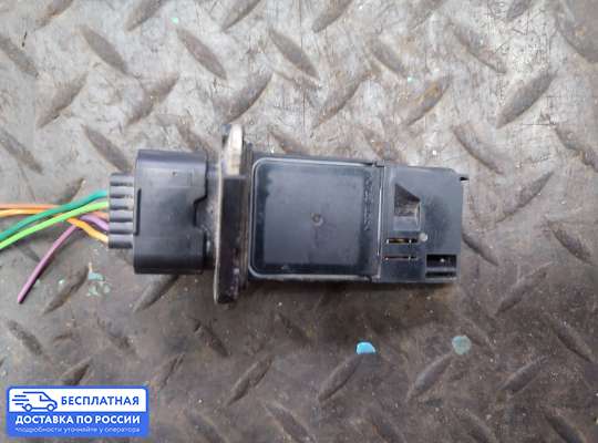 Датчик расхода воздуха (ДМРВ) на Nissan Qashqai I (J10)