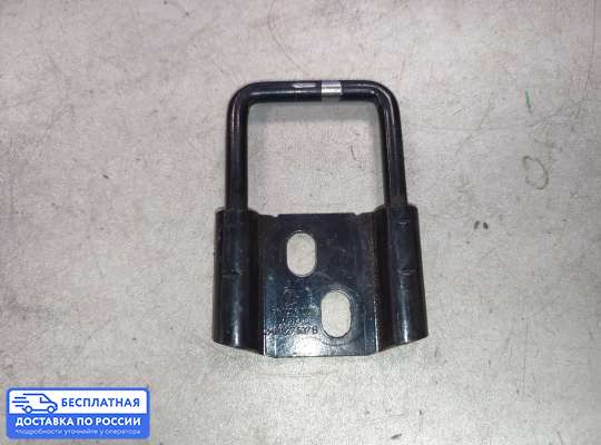 Замок багажника на Volkswagen Caddy III (2K)