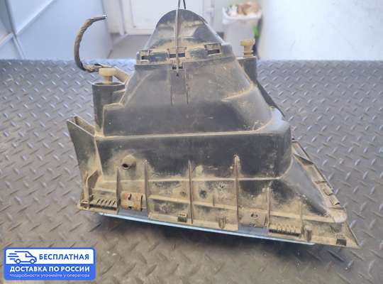 Фара передняя на Opel Kadett E