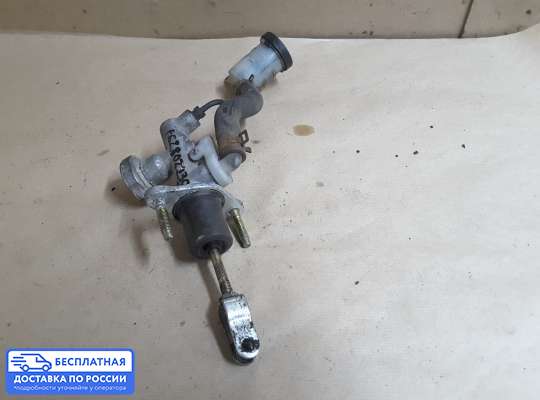 Цилиндр сцепления главный на Nissan Almera II N16