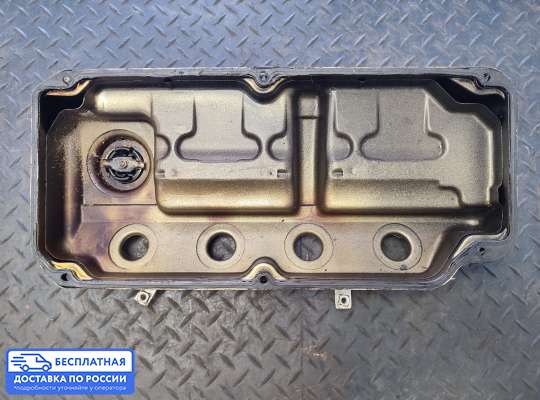 Крышка клапанная (крышка головки блока) на Mitsubishi Carisma