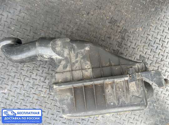 Корпус воздушного фильтра на Opel Vectra A