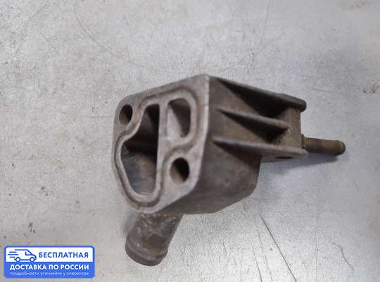 Фланец (тройник) системы охлаждения на Opel Vectra B
