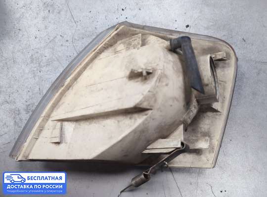 Поворотник передний на Volkswagen Passat B5 (3B)
