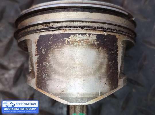 Поршневая группа (поршень, шатун) на Nissan Teana I (J31)